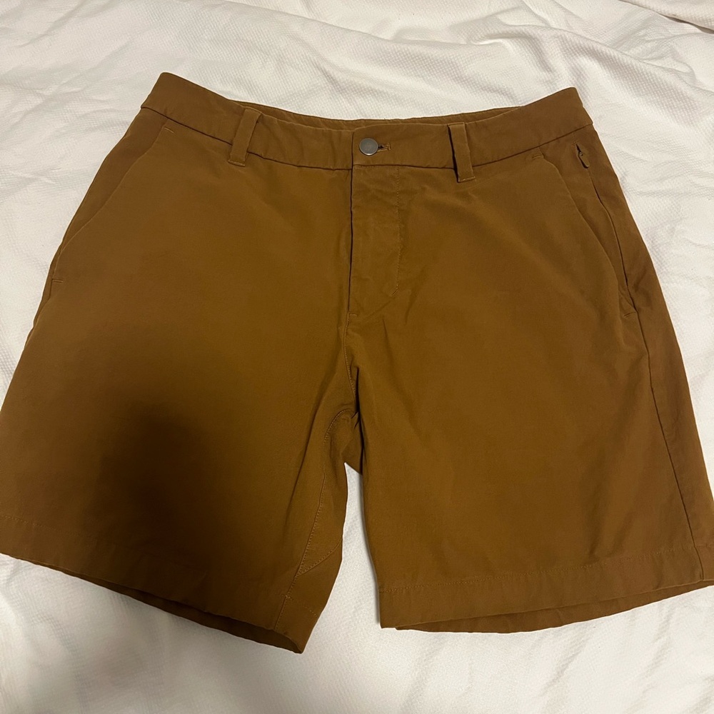 Lululemon Shorts Mens 30 Commission Classic Fit 10”Inseam Warpstreme Chino